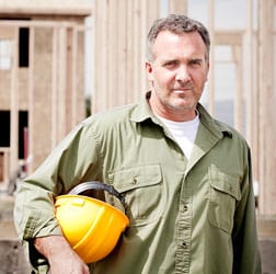 Trabajador de la construcción en una obra.